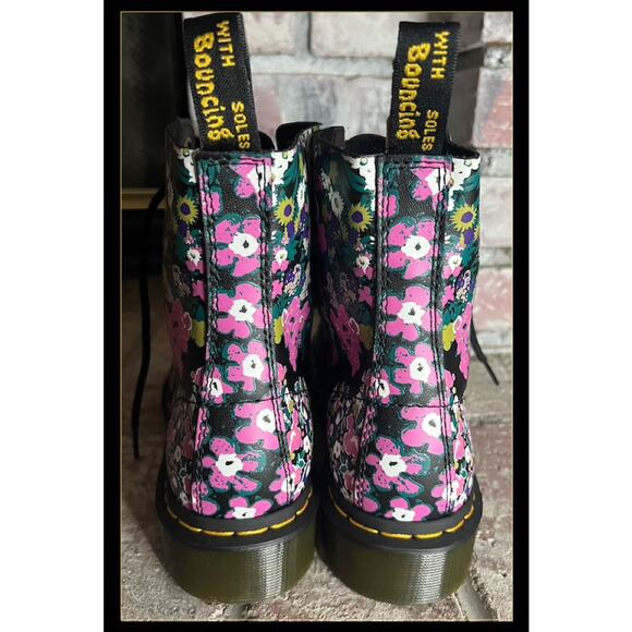 Dr. Martens 1460 Pascal Floral Vintage Leather Boots Sz 9US 41EU UK7 NIB - Picture 4 of 6